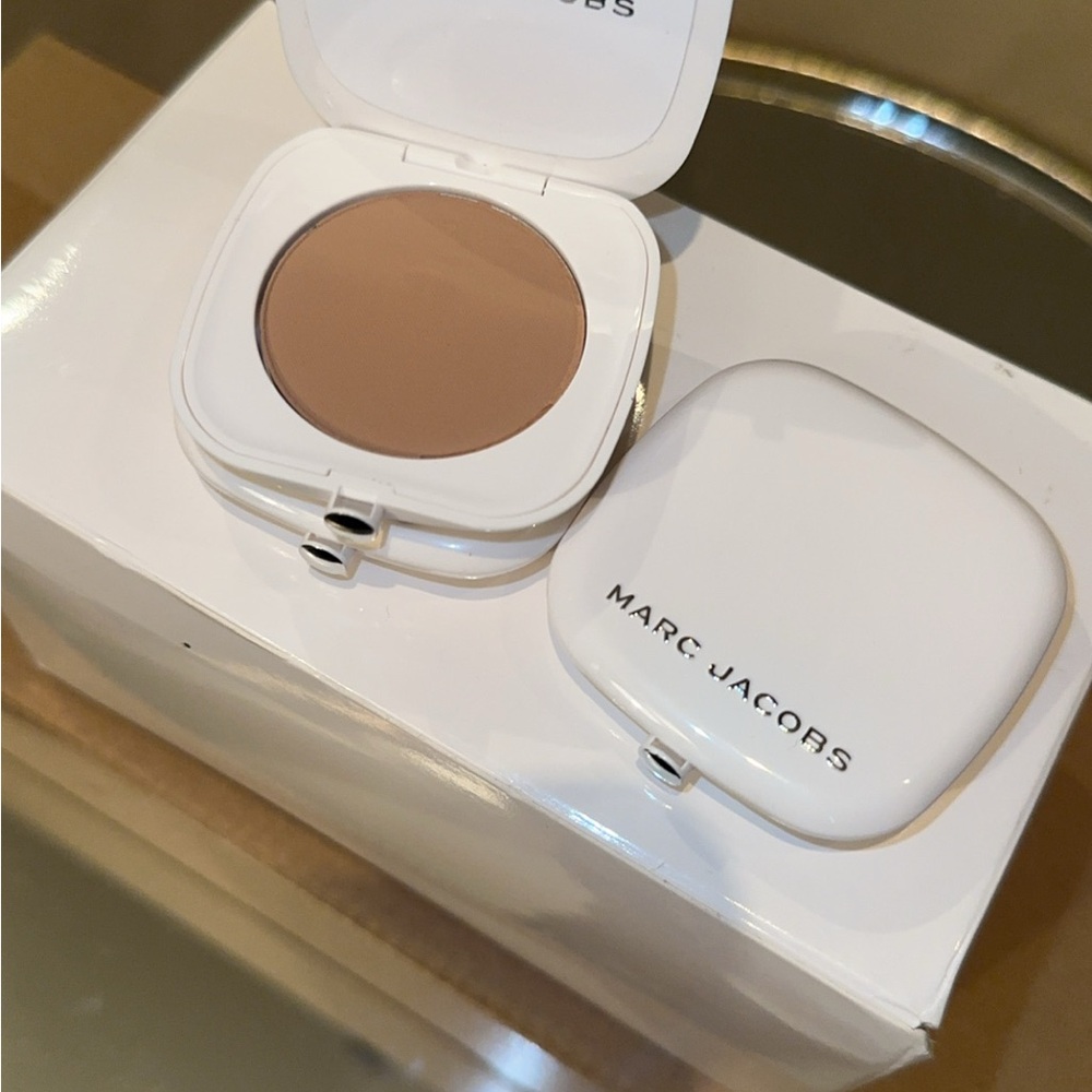 Marc Jacobs Bronzer bundle - Picture 2 of 3